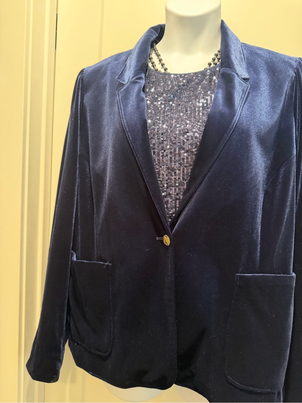 Draper James Navy Velvet Single-Button Blazer